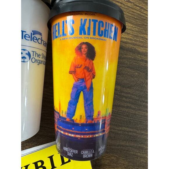 Hell's Kitchen Alicia Keys Broadway Show 2 16oz Sippy Cups & Playbill - Picture 2 of 3